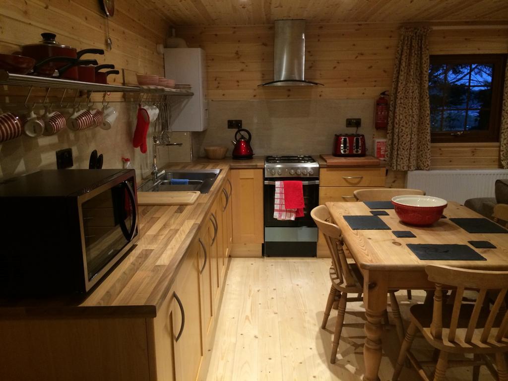 Orme View Lodges Llandegai Room photo